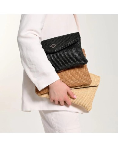 LOVELY Cameo Rafia Bag
