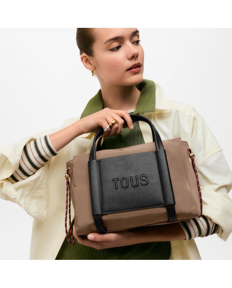 TOUS ΤΣΑΝΤΑ