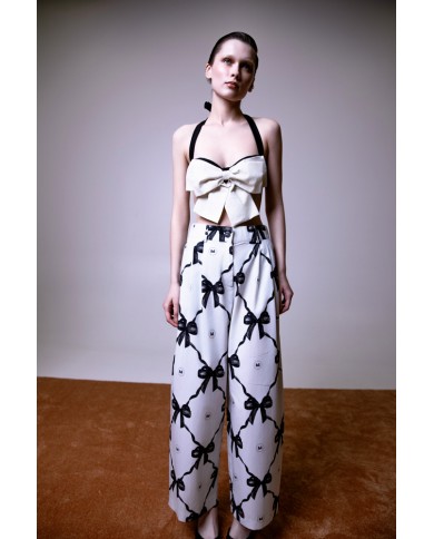 MILKWHITE ΜΠΟΥΣΤΟ-ΤΟΠ