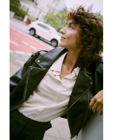 B.YOUNG ΠΟΥΚΑΜΙΣΟ