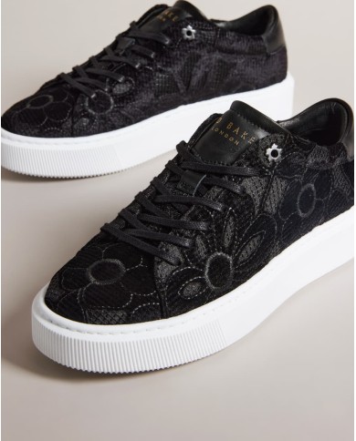 LORINIE TED BAKER ΑΘΛΗΤΙΚΑ LORINIE TED BAKER ΑΘΛΗΤΙΚΑ