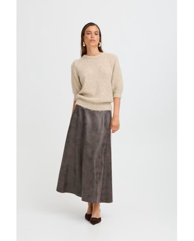 B YOUNG ΦΟΥΣΤΑ