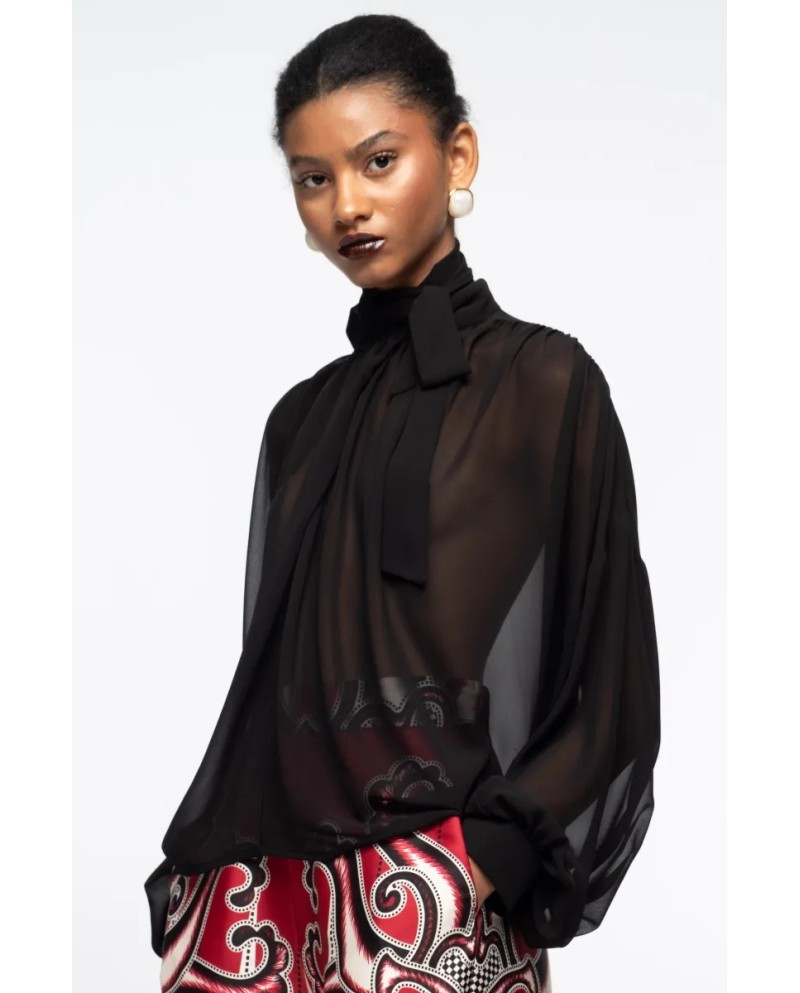 PEACE + CHAOS ΠΟΥΚΑΜΙΣΑ