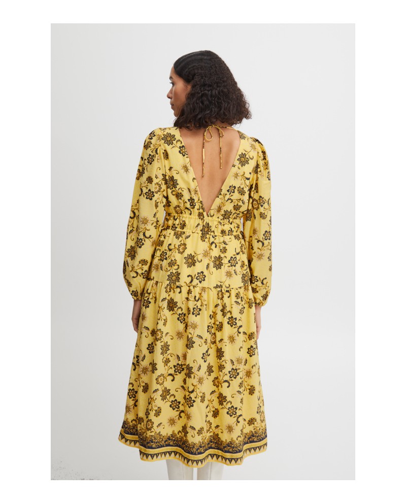 B.YOUNG ΦΟΡΕΜΑ