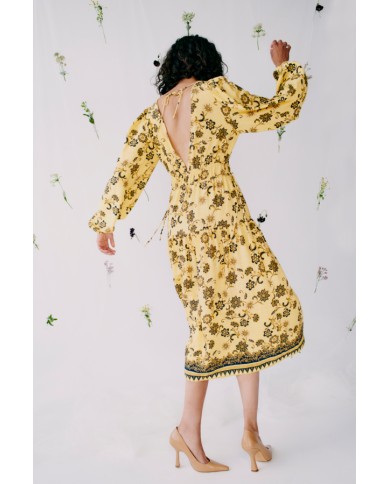 B.YOUNG ΦΟΡΕΜΑ