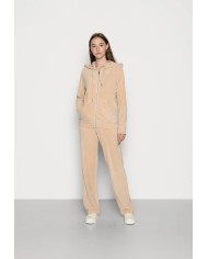 B.YOUNG ΣΕΤ ΦΟΡΜΑ