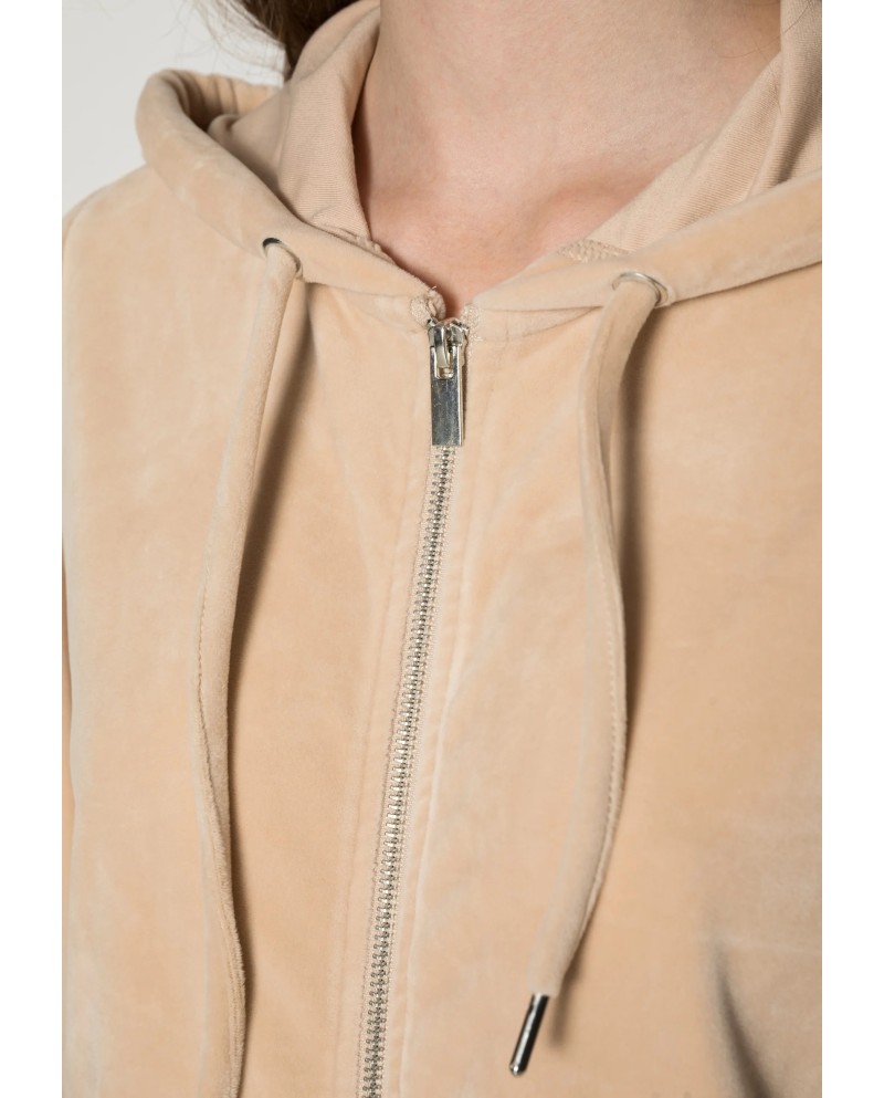 B.YOUNG ΣΕΤ ΦΟΡΜΑ