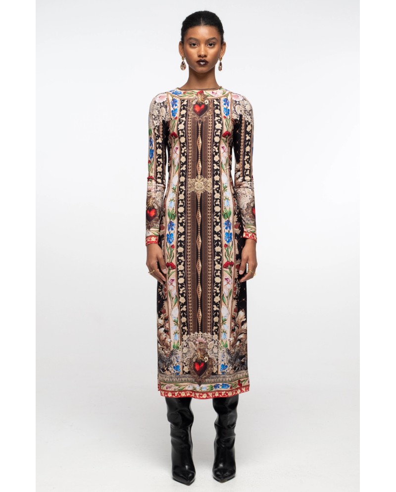 ΦΟΡΕΜΑ PEACE + CHAOS